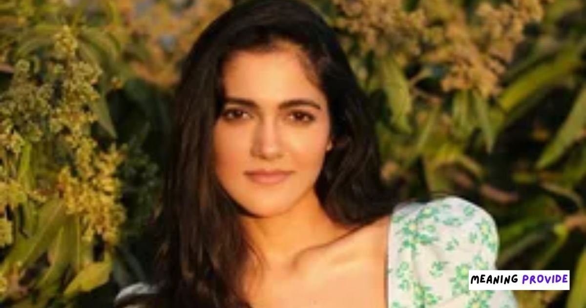Simran Choudhary Height